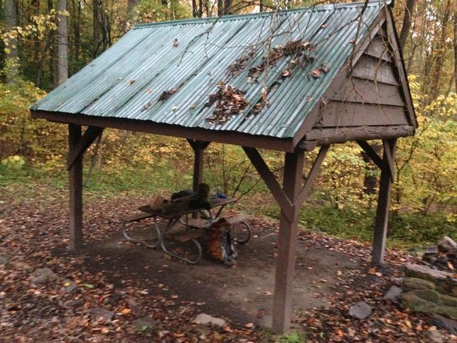 Rob Hollow Shelter VA, 10/22 morning
