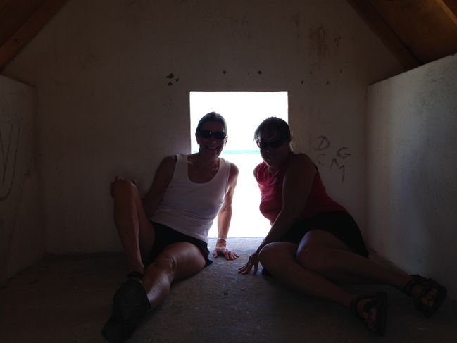 white slave huts
