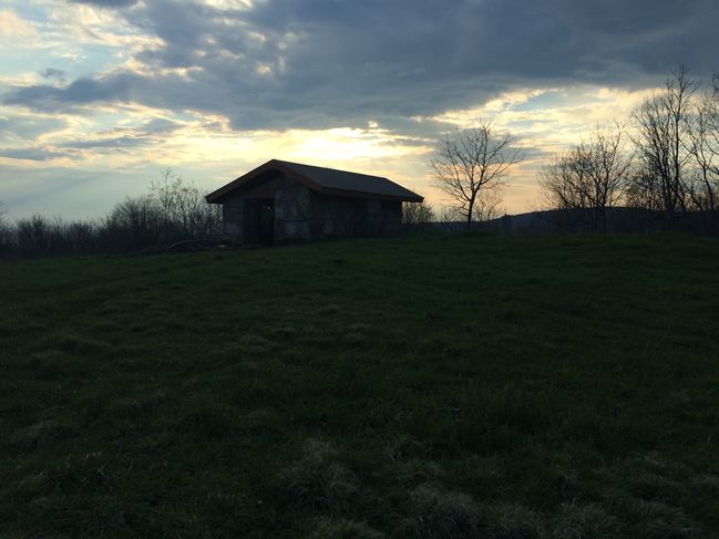 Chesnut Knob Shelter mile 565
