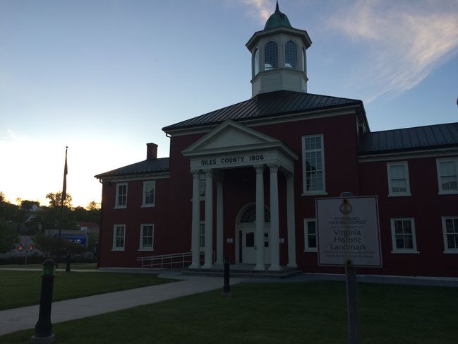 Pearisburg Town Hall

