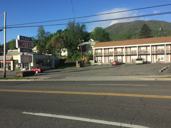Hotel in Pearisburg
