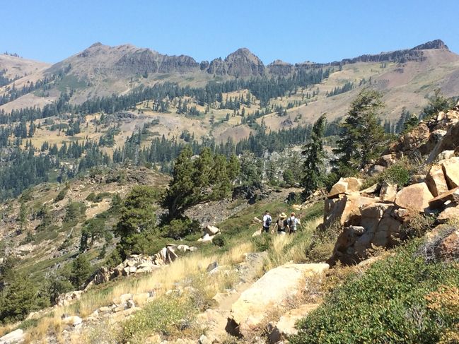 8/25 scenery hiking north from Squaw Valley
