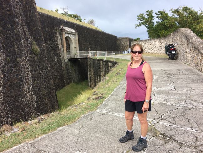 Guadeloupe - climb to old fortress
