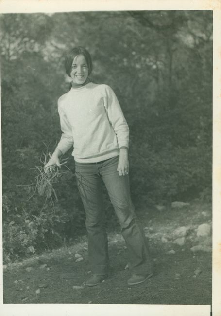 Helen in Algeria picnic 1976
