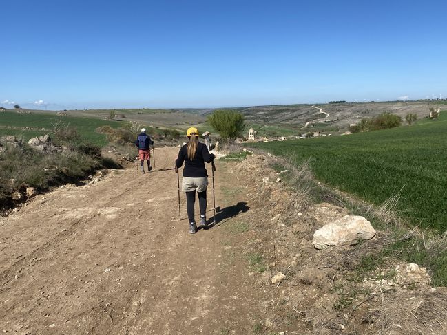 04/25/22 Hornillos to Castrojeriz
