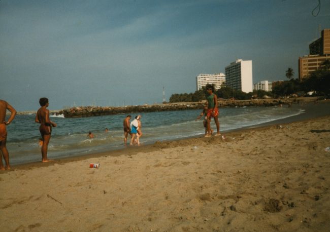 1983 Christmas visit: La Guaira beach
