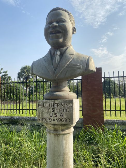 2/13/23 during our walking tour of Brazzaville on an avenue busts of famous 3rd world heroes: Martin Luther King
