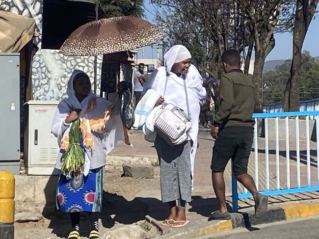 12/19/23  street scenes in  Addis Ababa
