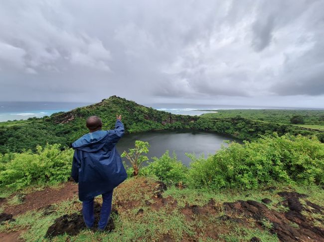 Stop at a crater lake during Comoros day tour
