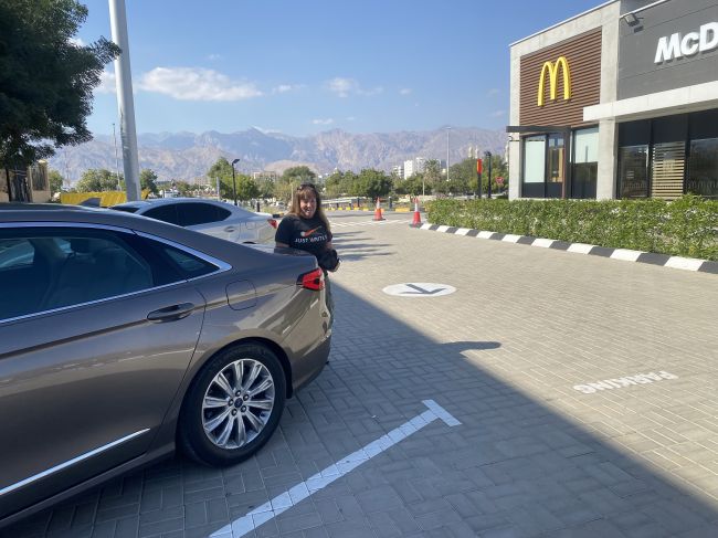 2/10 lunch stop for local delicacies in Fujairah Emirate.  A fully veiled lovely young woman helped us navigate the self-serve ordering computer.
