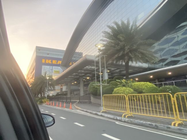 2/11 driving through modern Manila late afternoon
