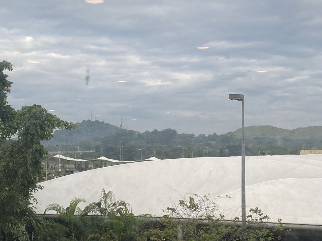 2/13 views while waiting at Port Moresby airport
