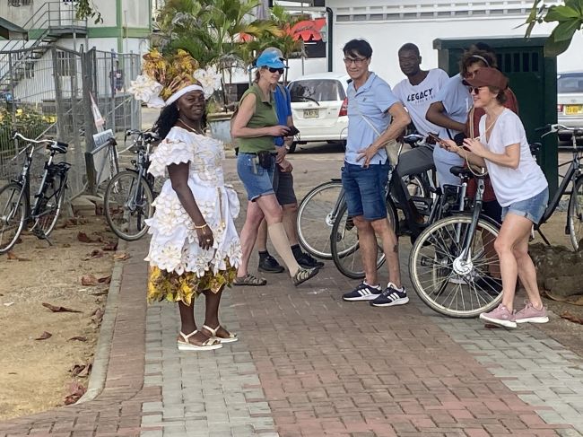 Surinamese lady with traditional dress
