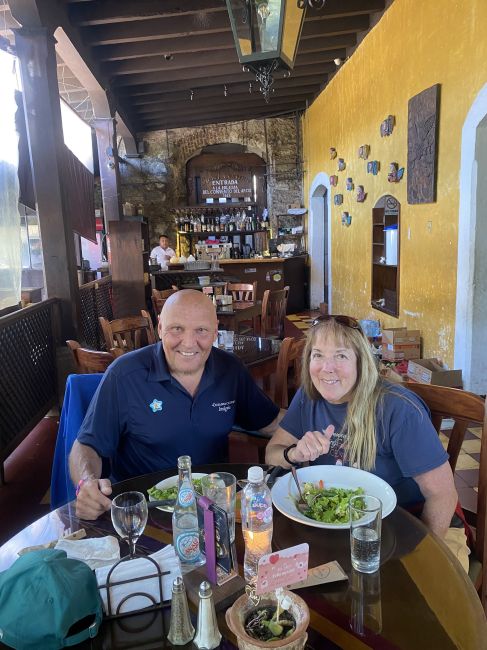 2/8-9 Antigua Guatemala
