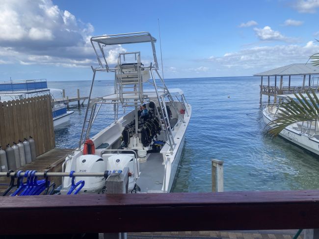 2/16 dive boat docked at Reef Gliders
