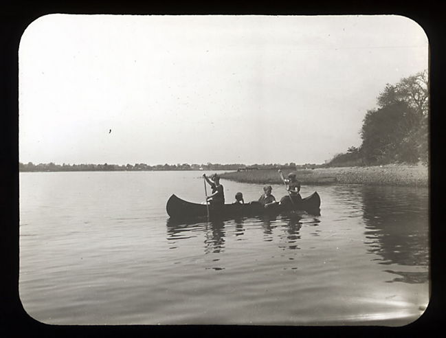 piscataqua_canoeing_1911.jpg