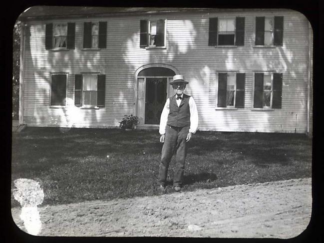 james_bvartlett_homestead_eliot_8_1904.jpg