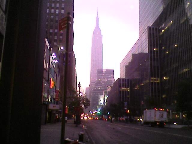 5amEmpireStateBuilding071807.JPG