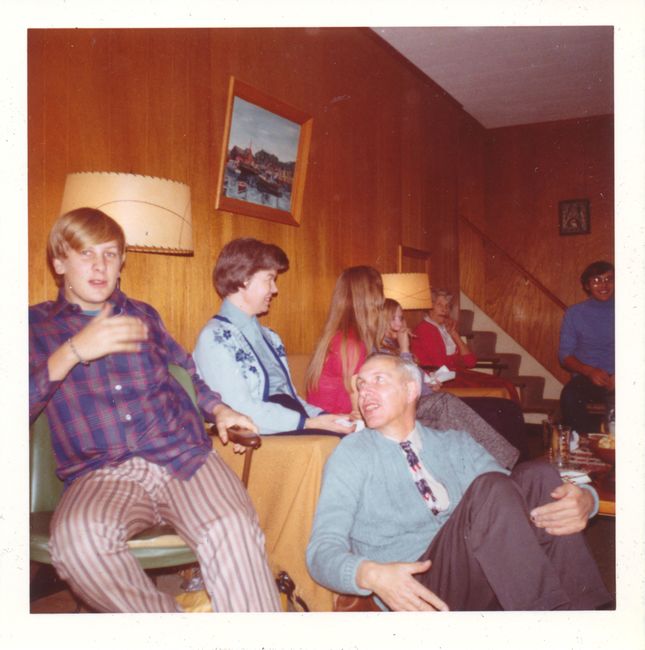 Christmas 1971 Ken, Edna, Sandy, Beverly Pratt (Edna's cousin), Alice Goranson, Paul, Sven.  @ 13 Cynthia Rd.
