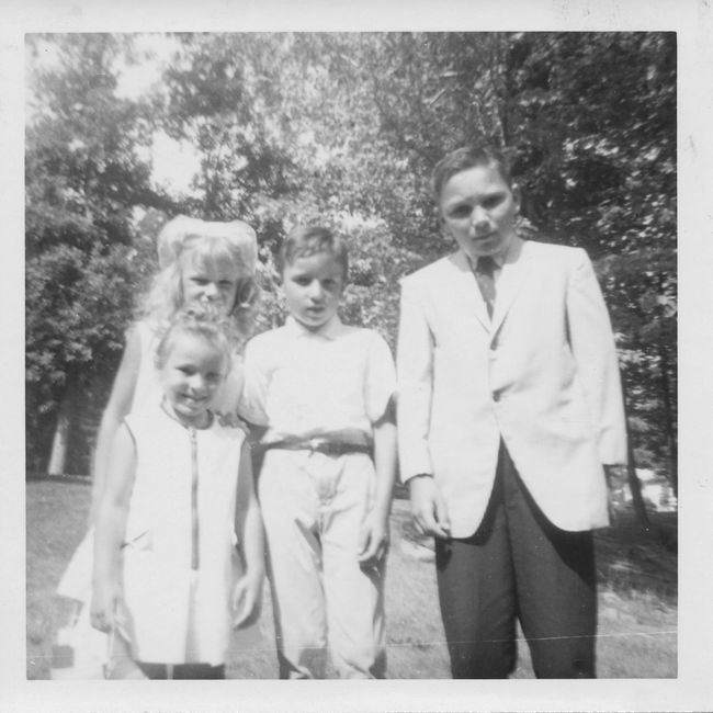 Leslie, Uncle Paul's children Paula Lee and Walter, Paul Niel
