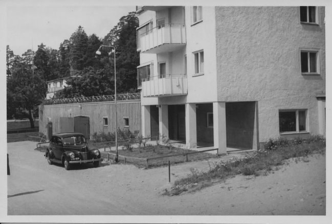 Drive through Swedish countryside ca 1952
