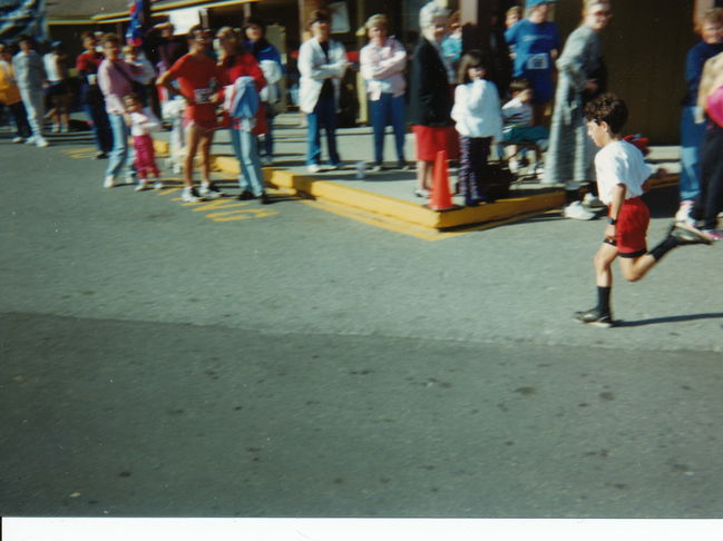 Peter running KTP Septemberfest 5k ca 1993
