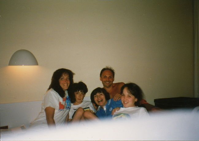 Helen, Peter, Nana, Jenny and Paul in hotel room in Puerto Rico
