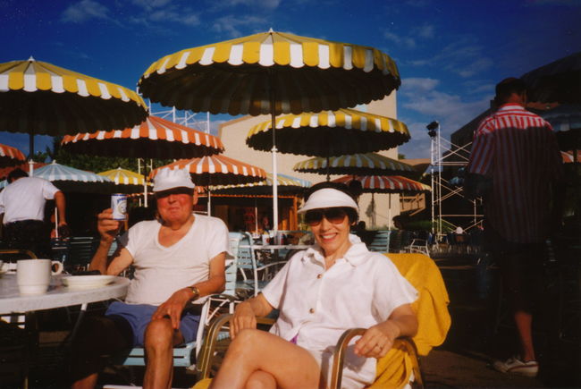 Ake, Lynne on VZ trip winter 89-90 (Puerto La Cruz)
