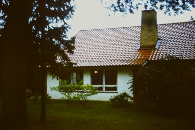 Bertol Persson's (army friend of Ake) house
