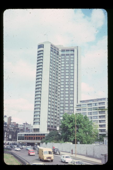 Oct750010.JPG