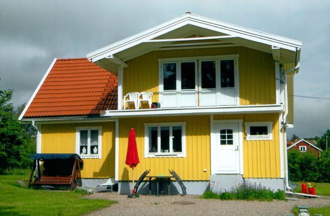 Second floor addition around 2010
