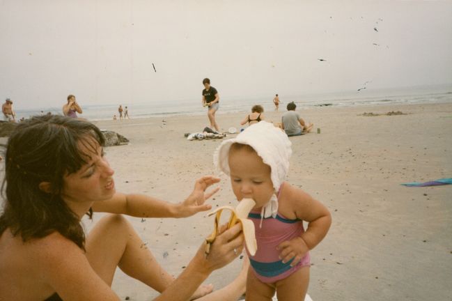 Helen, Jenny on Wells Beach 1984 during summer vacation home from VZ
